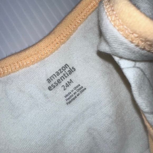 Kids Baby Unisex Amazon Essentials 24M One Pieces Set Carrot Bunny NWOT Orange - Picture 8 of 9